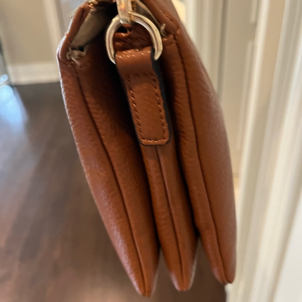 Brand new purse from Italy . - Picture 4 of 7